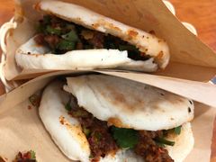 粉蒸牛肉咔饼-豆相识•九九豆腐脑(牛咡桥店)