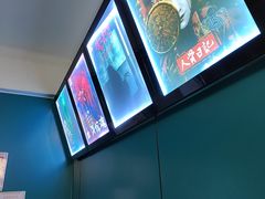 -荒岛实景沉浸密室(江汉路1店)