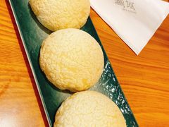 黑松露鹅肝包-粤域茶餐厅