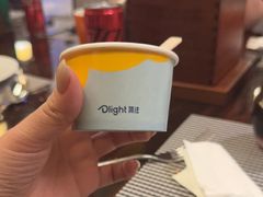 -广州万富希尔顿酒店·感趣自助餐厅·金秋蟹宴生蚝海鲜刺身