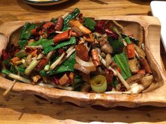 小厨爆脆肚-老滇山寨•云南特色菜•地方菜•民族风情歌舞表演(金碧店)