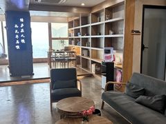 -闲隅江景艺术酒店(解放碑洪崖洞总店)