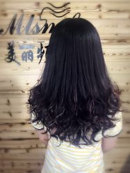 -镁连社·美联社