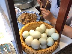 -家宴·灌蛋·沙茶面(曾厝垵店)