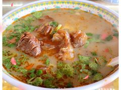 -金杨拉面王小吃面馆·牛三宝面·红烧牛肉粉