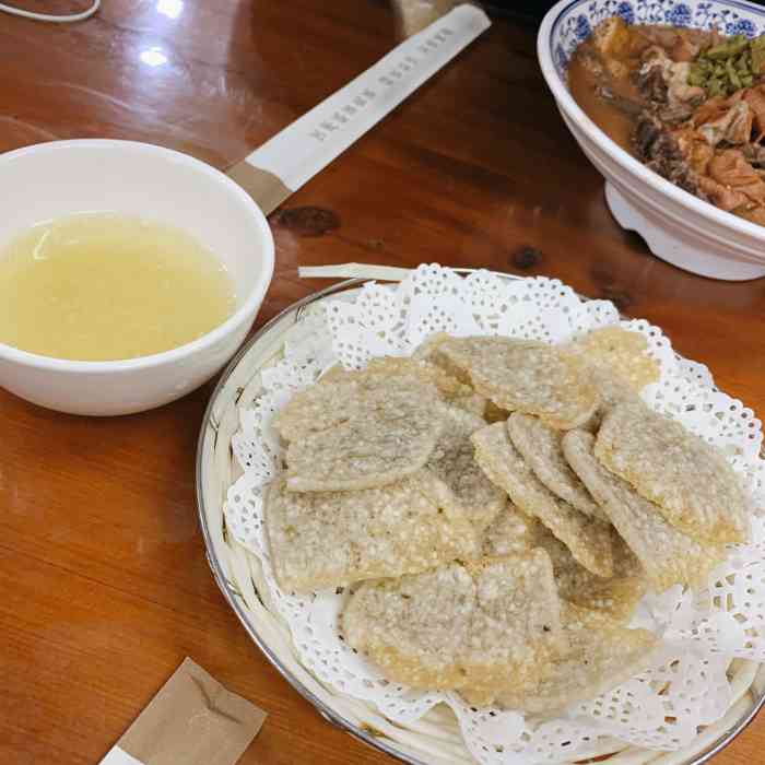 杨老黑卤煮-"杨老黑开到马连道之后吃的次数明显多了,爱.