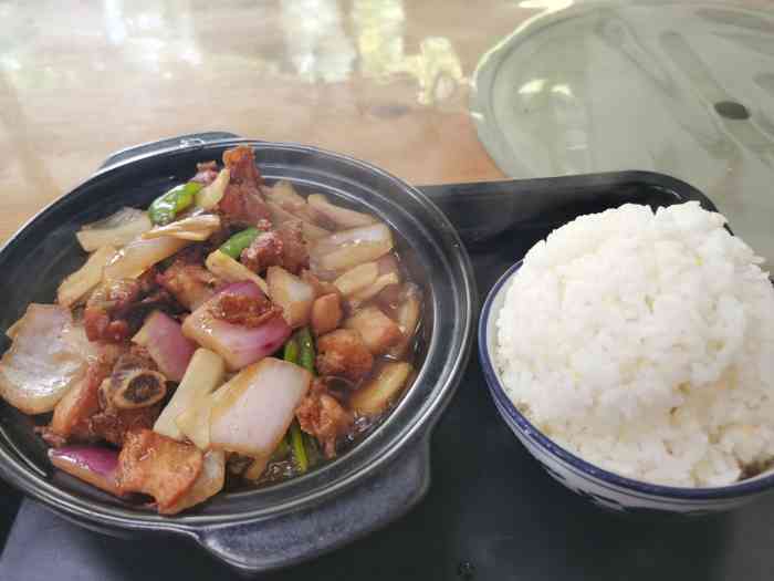 荣记老城根面馆-"[薄荷]环境: 味道还是非常不错的,环境.