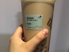 -喜茶(上海打浦桥日月光gelato lab+店)