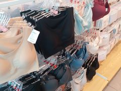 -hotwind热风(丽影广场店)