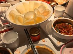 -小龙翻大江文化火锅(宽窄店)