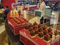 -咖啡苑自助餐厅·中国大饭店