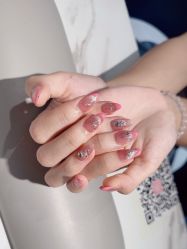 -丽心自助美甲美睫