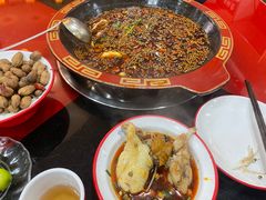 -烧哥美蛙肥肠鱼火锅·十五年社区店