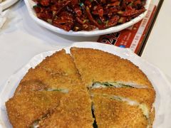 -德林酸菜鱼火锅(南丹店)