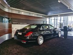 -杭州中升之星奔驰4S店(滨江店)