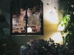 -默迹咖啡馆