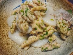 香椿苗元贝鲜核桃-环球港凯悦 · 享悦中餐厅