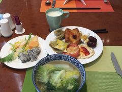 -天津滨海圣光皇冠假日酒店