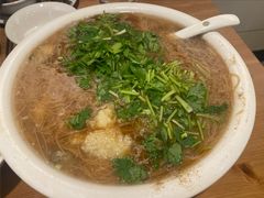 蚵仔大肠面线-光头匠