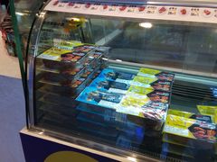 -周黑鸭(北京海淀区新中关店)