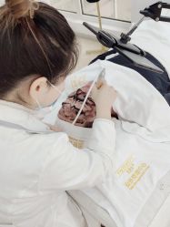 -凡碧诗毛孔清洁收细