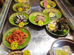 -侬佳蒸菜馆(听潮店)