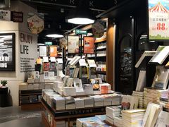 -西西弗书店&矢量咖啡(凯德晶萃广场店)