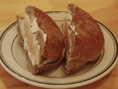 -Bagel Camp爵士贝果店