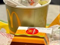 -麦当劳(长江西路得来速店)