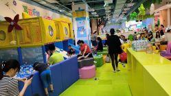 -莫莉幻想儿童乐园(广州番禺永旺店)