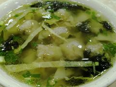 鸡汁馄饨-鸡鸣汤包(广东路店)
