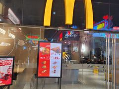 -麦当劳(中山公园龙之梦店)