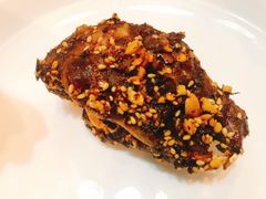招牌特色兔头-鑫记婆婆兔·成都特产·兔头手撕兔(太古里店)