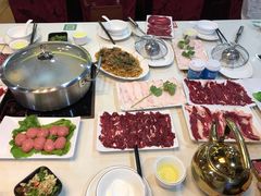 正宗潮汕牛肉火锅-潮泰牛肉火锅 · 创于1992年(车公庙店)