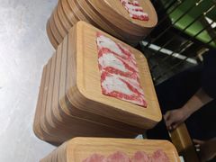 -一绪に寿喜烧自助(世茂广场店)