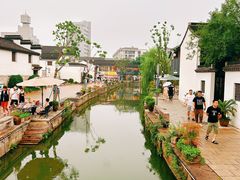 -鲁镇