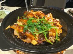 秘制砂锅大鱼头-任兴记(定西路店)
