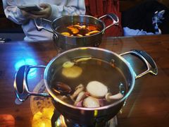 -丽江庭院·云南野生菌·海鲜火锅(鼓楼四合院店)