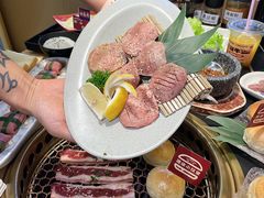 -極屋鮨牛 · 烧肉酒场(时代C馆店)