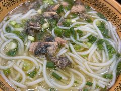 -正宗李家土鸡米线店