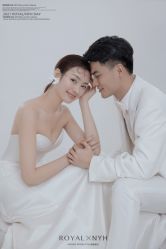 点击看大图 -挪娅婚纱摄影皇家会所