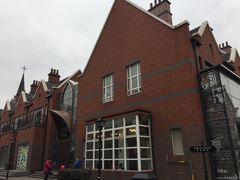 -钟书阁(松江泰晤士小镇店)