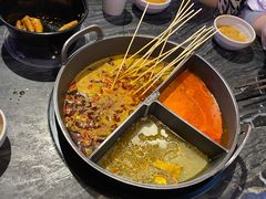 -热火朝天鲜切牛肉火锅(南强街巷店)