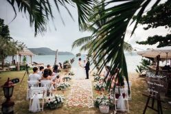 -喜喜婚纱HAPPINESS STUDIO奢定馆(海淀体验馆)