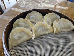 -金城包子牛肉灌汤包(台东四路店)