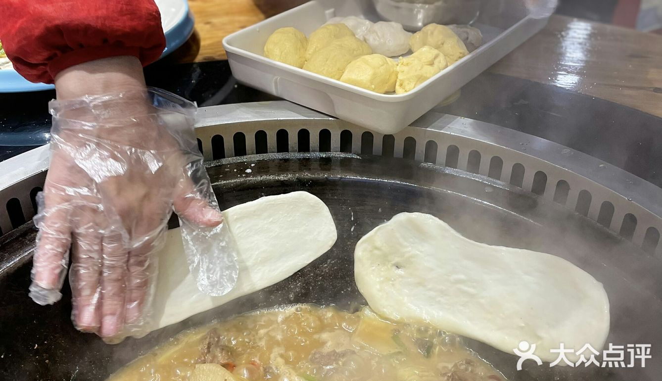 下了班就约上小伙伴冲了！一进店是扑面而来的乡土淳朴风