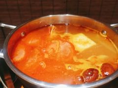 西红柿-独食火锅·半米屋台(直营总店)