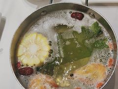 -德天肥牛海鲜火锅(城西银泰店)