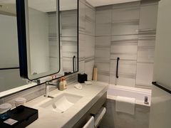 -大连星海皇冠假日酒店