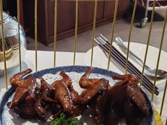 红烧乳鸽-光明招待所(邦凯科技园店)